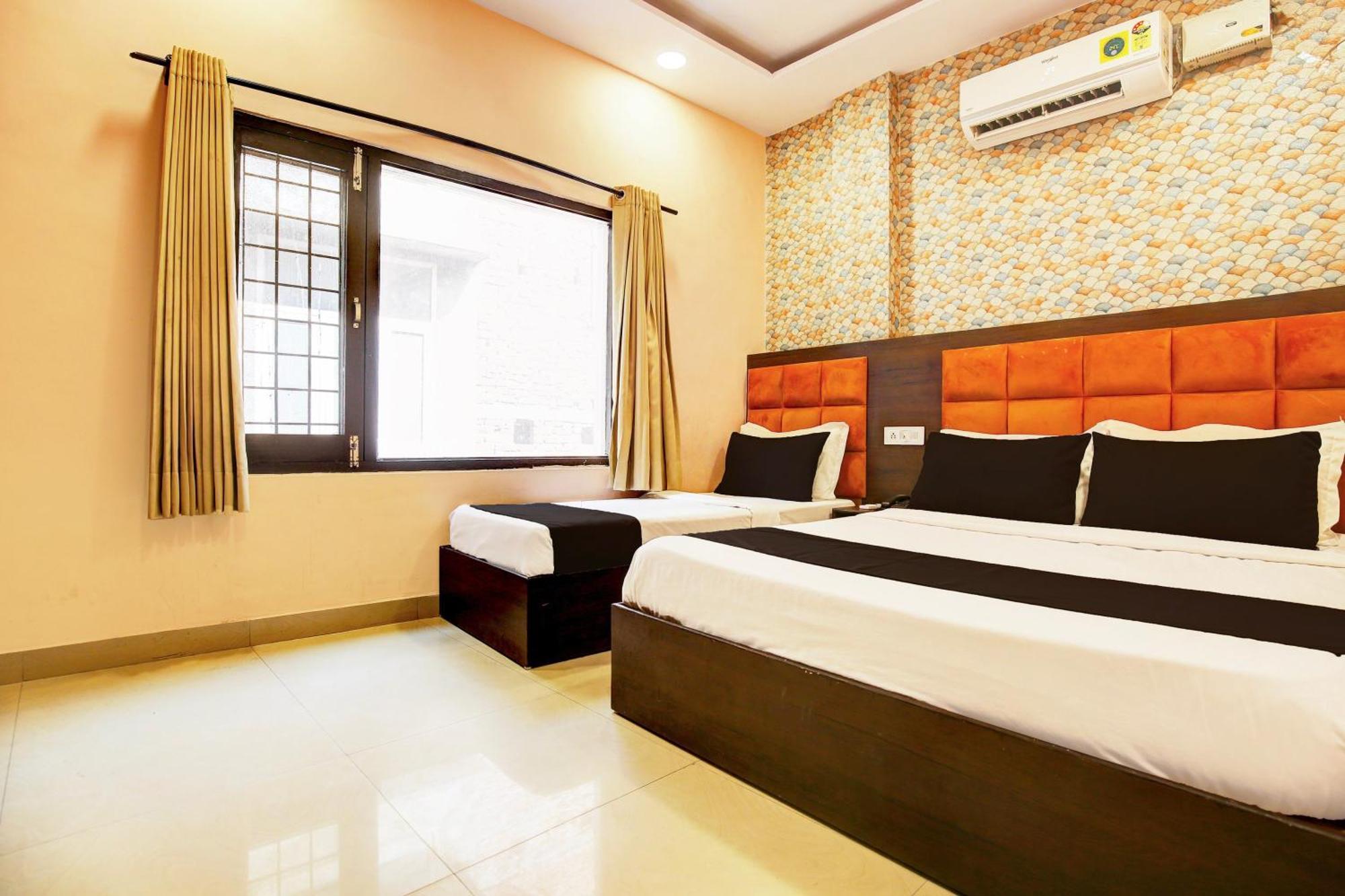 Hotel O Pink Residency Amritsar Buitenkant foto
