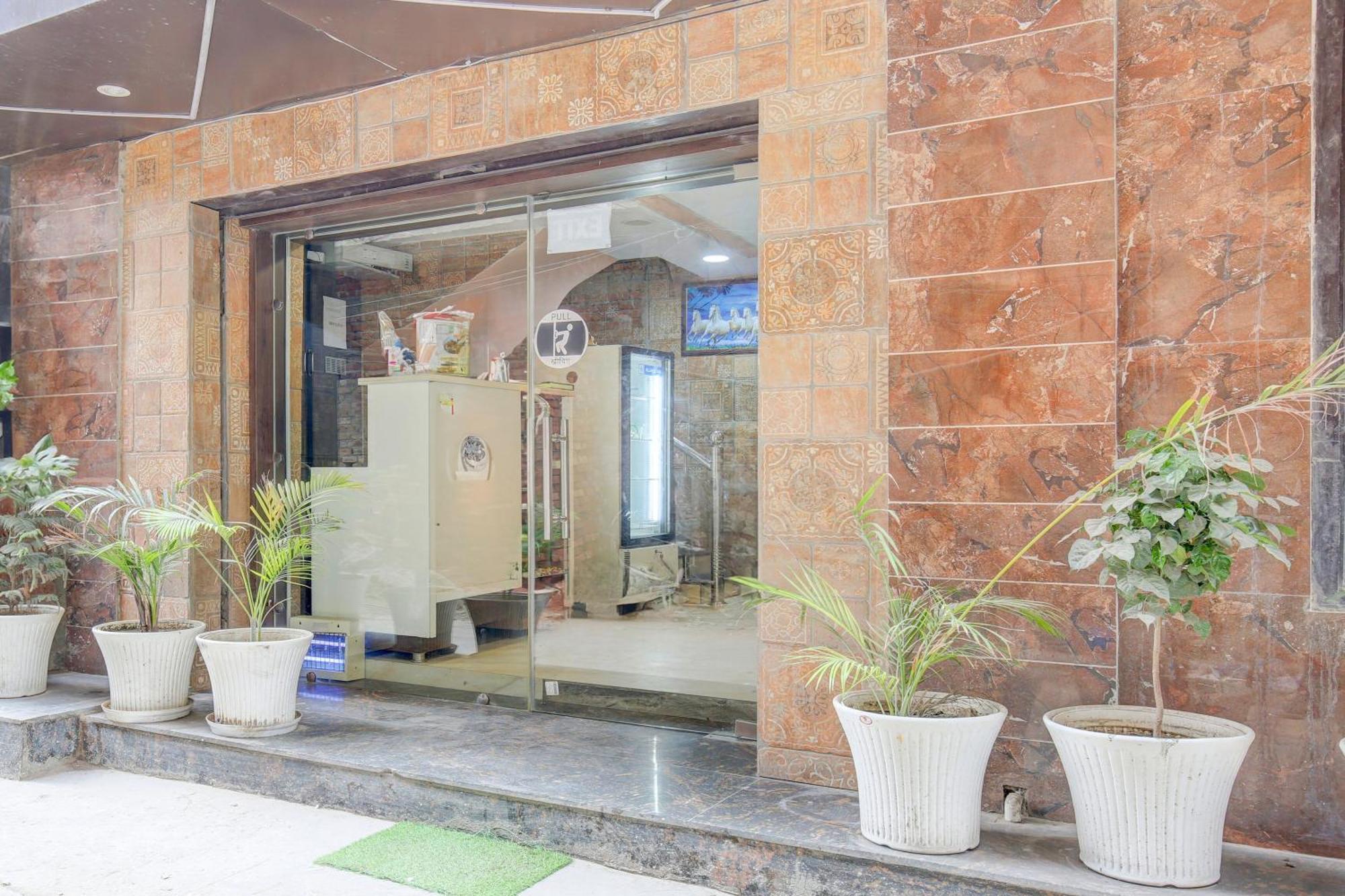 Hotel O Pink Residency Amritsar Buitenkant foto